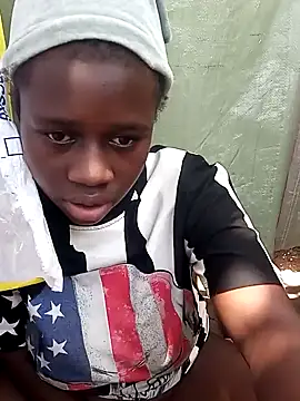 Black juicy24 online show from 02/11/25, 09:31