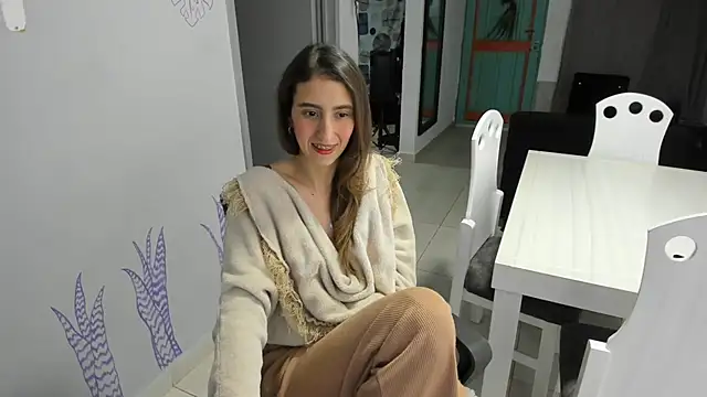 RachelJones  online show from 06/01/26, 06:37