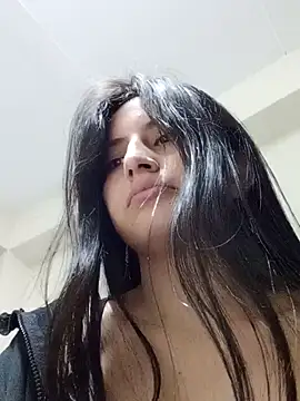 Salomecam30 online show from 12/16/24, 01:53