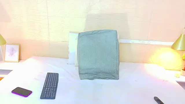 Chocolatte bar online show from 01/10/26, 02:08