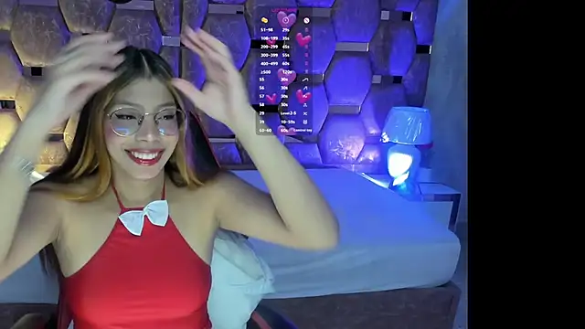 LunaAridi online show from 03/16/26, 09:52