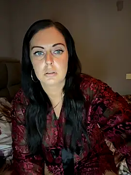 Snapshot of vanessaNL chatting on 09/14/25, 07:02 vanessaNL online show from 09/14/25, 07:02