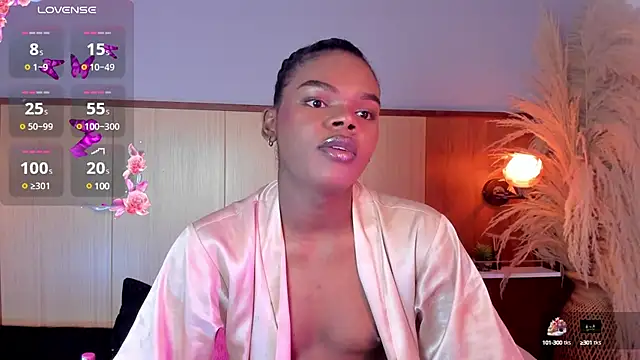 CamiEstrada online show from 02/07/25, 08:31