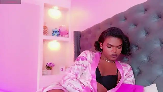 CamiEstrada online show from 10/05/25, 11:13