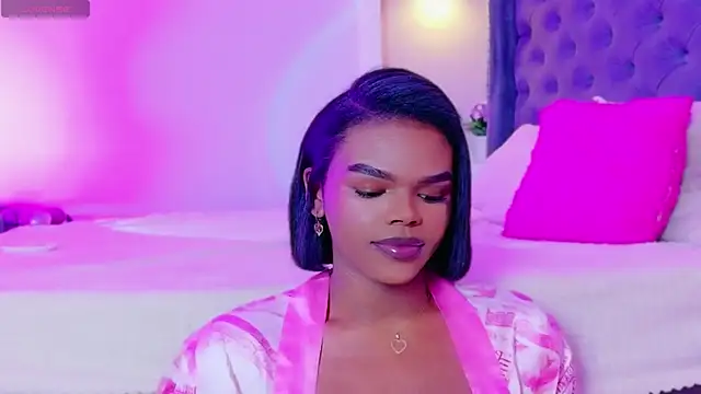 CamiEstrada online show from 10/24/25, 12:52