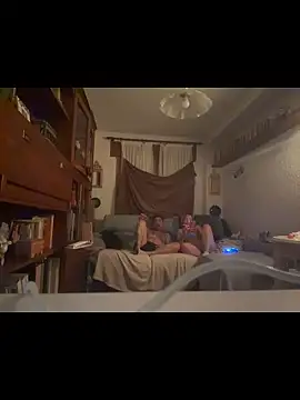 camisexxxtodo online show from 03/30/26, 04:24