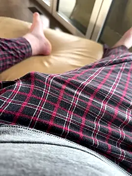 wild502stud online show from 10/15/25, 09:37