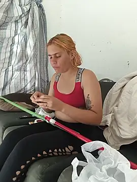Scarlett-Leh online show from 05/21/26, 06:59
