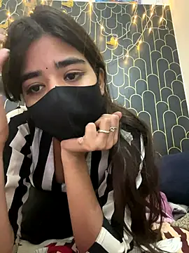 ks536191 online show from 12/16/25, 05:45