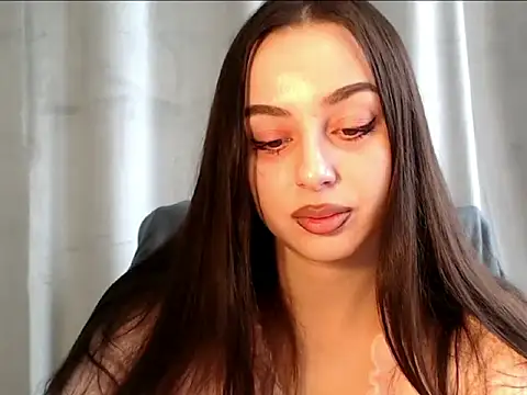 courtneyPerfect online show from 01/14/26, 10:43