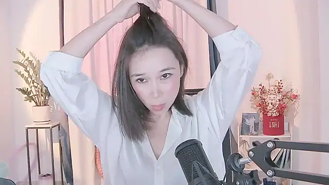 Amity-ox online show from 03/18/25, 06:03