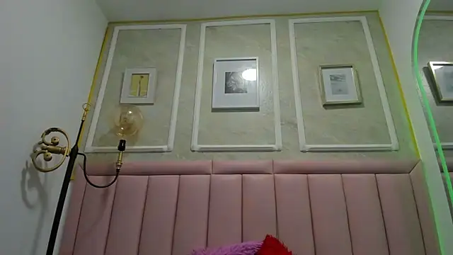 Ambber moon online show from 11/27/25, 03:30