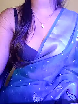 QueenOfHeart 07 online show from 01/21/25, 04:37