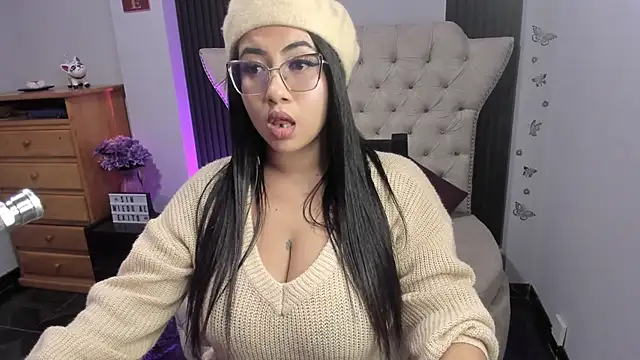 Sexy cristall  online show from 10/16/25, 11:28