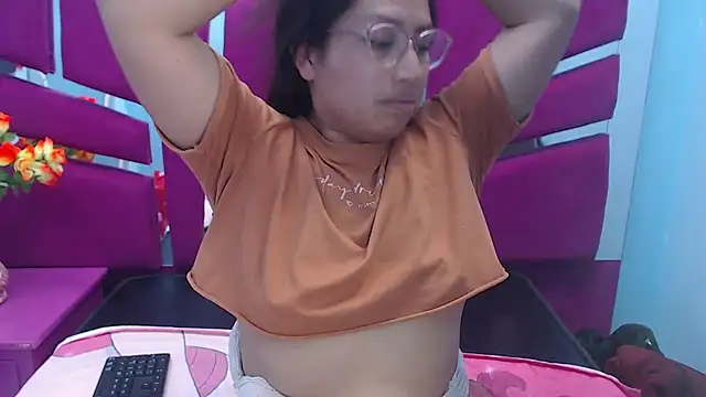 Miaa Smiith  online show from 03/07/25, 07:38