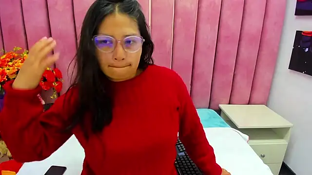 Miaa Smiith  online show from 09/21/25, 02:46