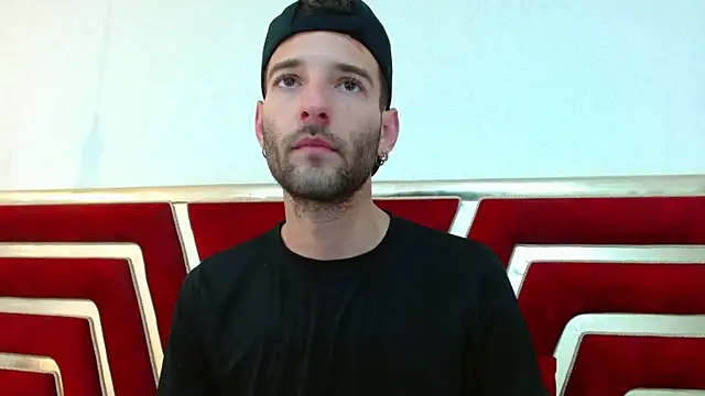 Snapshot of Christopher_saint chatting on 04/09/26, 12:43 Christopher saint online show from 04/09/26, 12:43