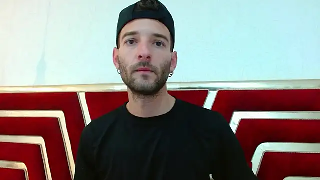 Christopher saint online show from 04/25/26, 12:08