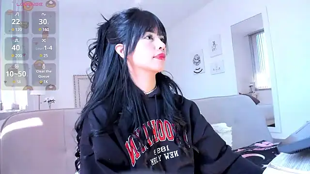 HannaKim online show from 01/22/25, 05:59