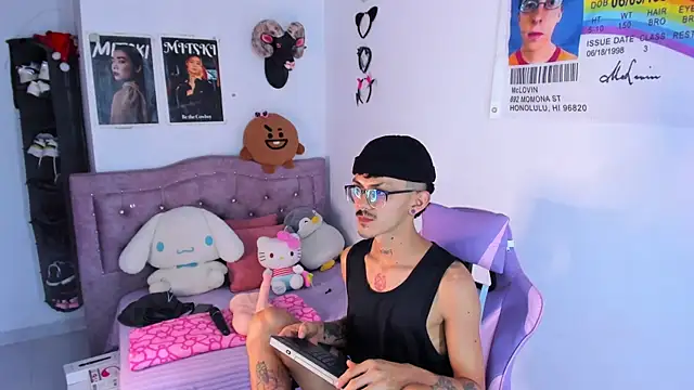 Ocsanis69 online show from 04/26/26, 04:21