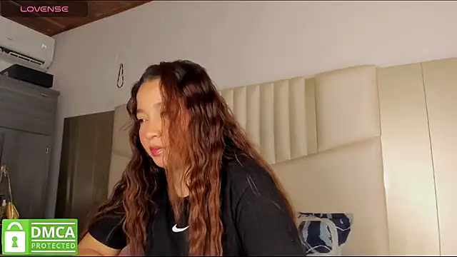 queen angelique online show from 02/06/26, 02:38