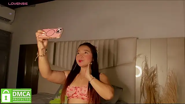 queen angelique online show from 04/17/26, 03:31