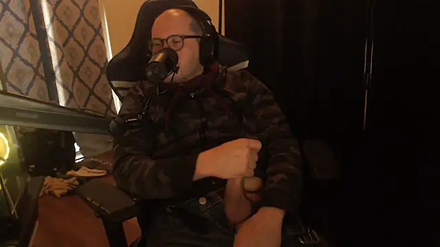 chicostick413 online show from 02/16/26, 03:30