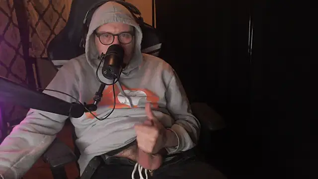 chicostick413 online show from 03/12/26, 01:12