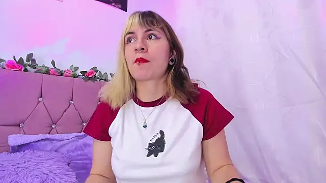 Snapshot of GilaKat chatting on 01/30/25, 08:22 GilaKat online show from 01/30/25, 08:22