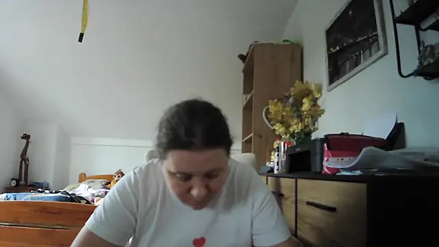 Snapshot of ReifeVenna chatting on 07/14/26, 11:16 ReifeVenna online show from 07/14/26, 11:16