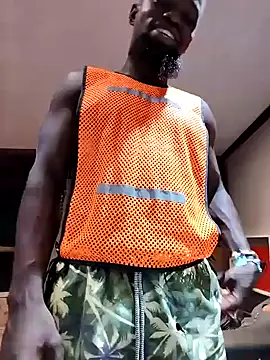 Chocolate factory man online show from 01/01/25, 08:04