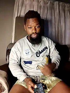 Chocolate factory man online show from 09/25/25, 03:32