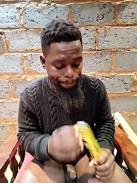 Chocolate factory man online show from 10/20/25, 02:45