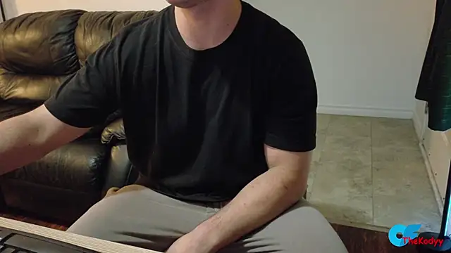 Snapshot of Thekodyy chatting on 06/19/26, 03:55 Thekodyy online show from 06/19/26, 03:55