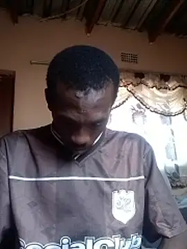 Snapshot of Eugenemtsiri chatting on 02/01/26, 11:53 Eugenemtsiri online show from 02/01/26, 11:53