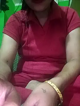 Snapshot of SAXYTannuja chatting on 11/19/25, 07:08 SAXYTannuja online show from 11/19/25, 07:08