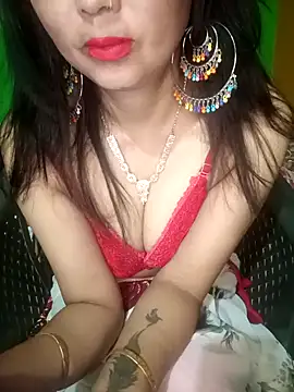 Snapshot of SAXYTannuja chatting on 05/06/26, 06:57 SAXYTannuja online show from 05/06/26, 06:57