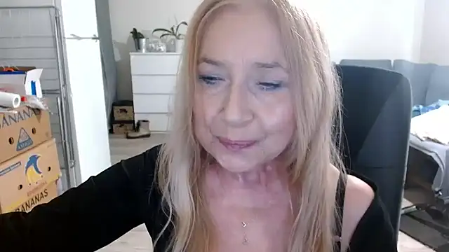 Snapshot of sofia_xkiss chatting on 01/16/25, 11:15 sofia xkiss online show from 01/16/25, 11:15