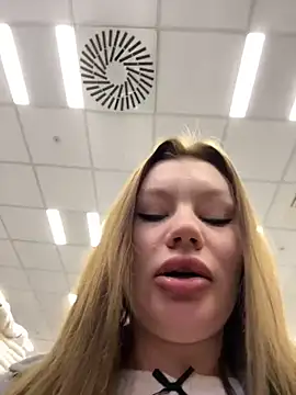 justmila online show from 12/17/24, 02:22