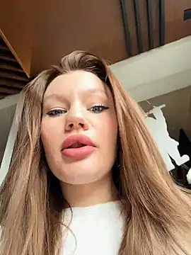 justmila online show from 12/18/24, 11:34