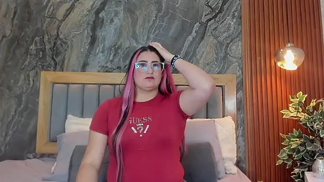 BellaPeers  online show from 02/06/25, 12:16