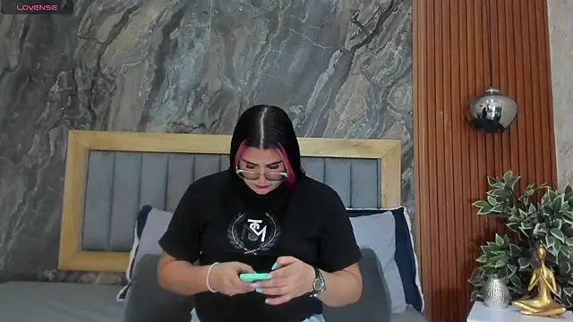 BellaPeers  online show from 02/13/25, 11:28