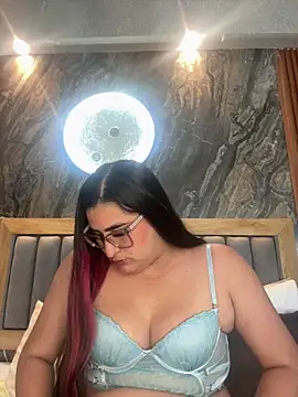 BellaPeers  online show from 09/24/25, 11:57