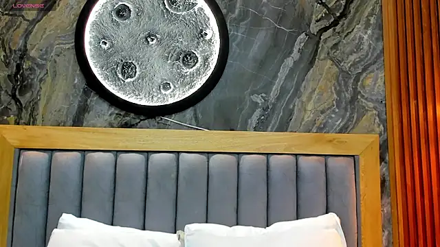 BellaPeers  online show from 04/14/26, 11:05