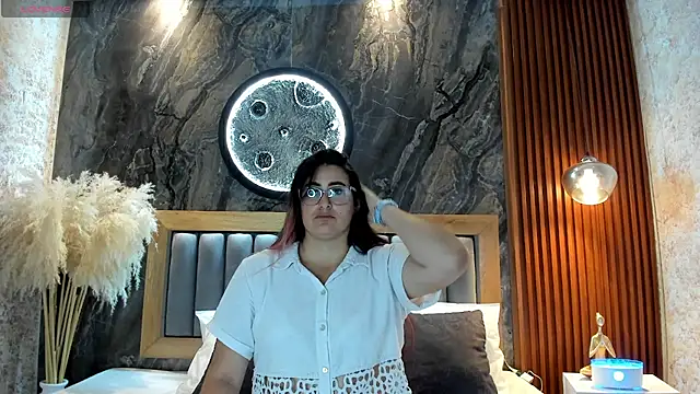 BellaPeers  online show from 05/04/26, 11:39