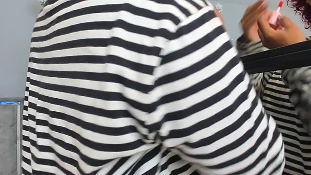 Maaracooper online show from 02/17/25, 03:47