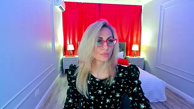 MuseOfStage online show from 04/10/26, 12:21