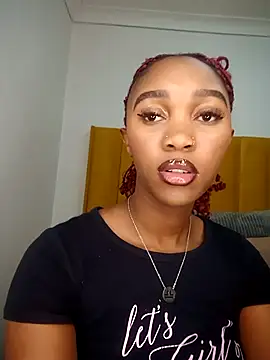 Snapshot of Shria107 chatting on 10/02/25, 08:49 Shria107 online show from 10/02/25, 08:49