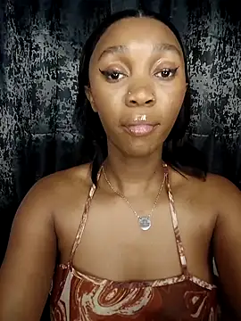 Snapshot of Shria107 chatting on 11/08/25, 10:41 Shria107 online show from 11/08/25, 10:41