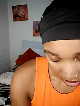 Shria107 online show from 02/07/26, 07:23